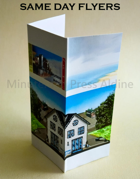 <img src=”Custom-Tri-fold-Brochures-191” alt=”Same Day Flyers”>